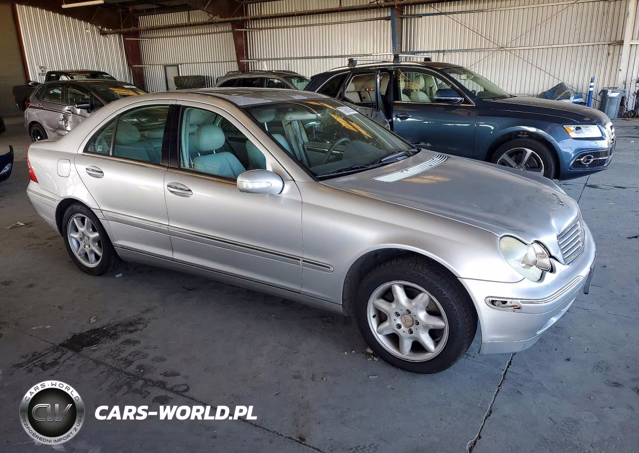 2001 Mercedes-Benz C 320 VIN:WDBRF64J81F093049 - 4