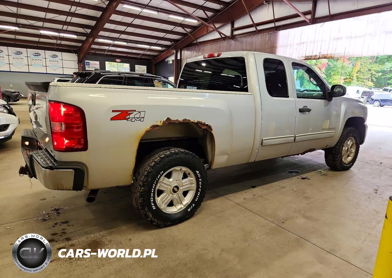 2010 Chevrolet Silverado K1500 Lt VIN:1GCSKSE31AZ109324 - 3