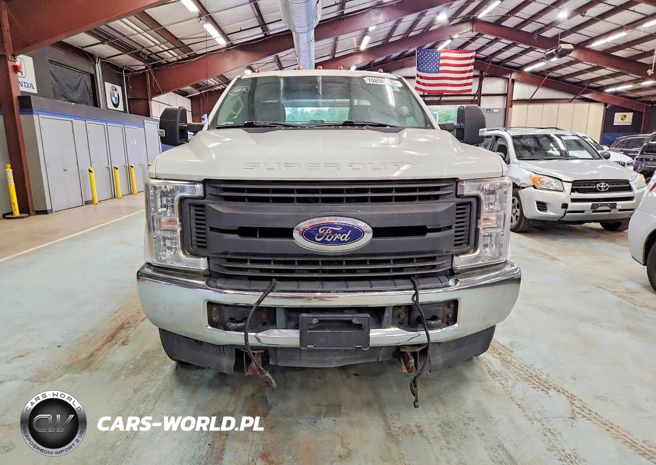 2017 Ford F350 Super Duty VIN:1FT7X3B67HEC71889 - 5