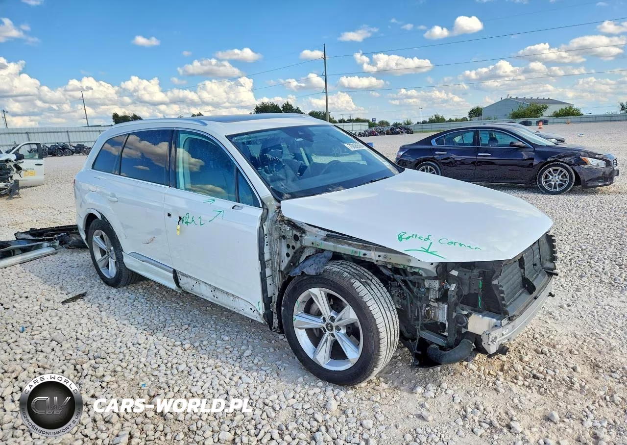 2022 Audi Q7 Premium VIN:WA1AJBF72ND003042 - 4