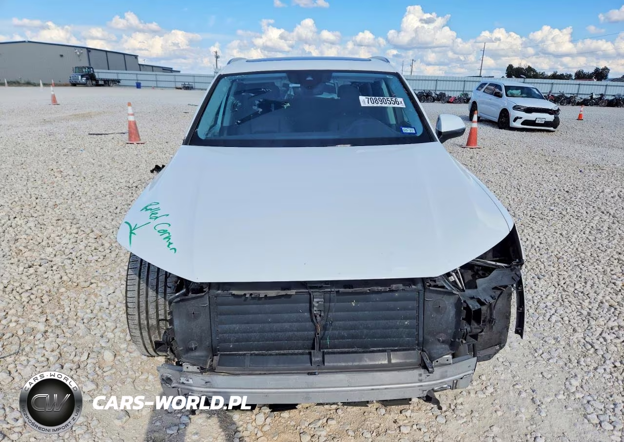 2022 Audi Q7 Premium VIN:WA1AJBF72ND003042 - 5