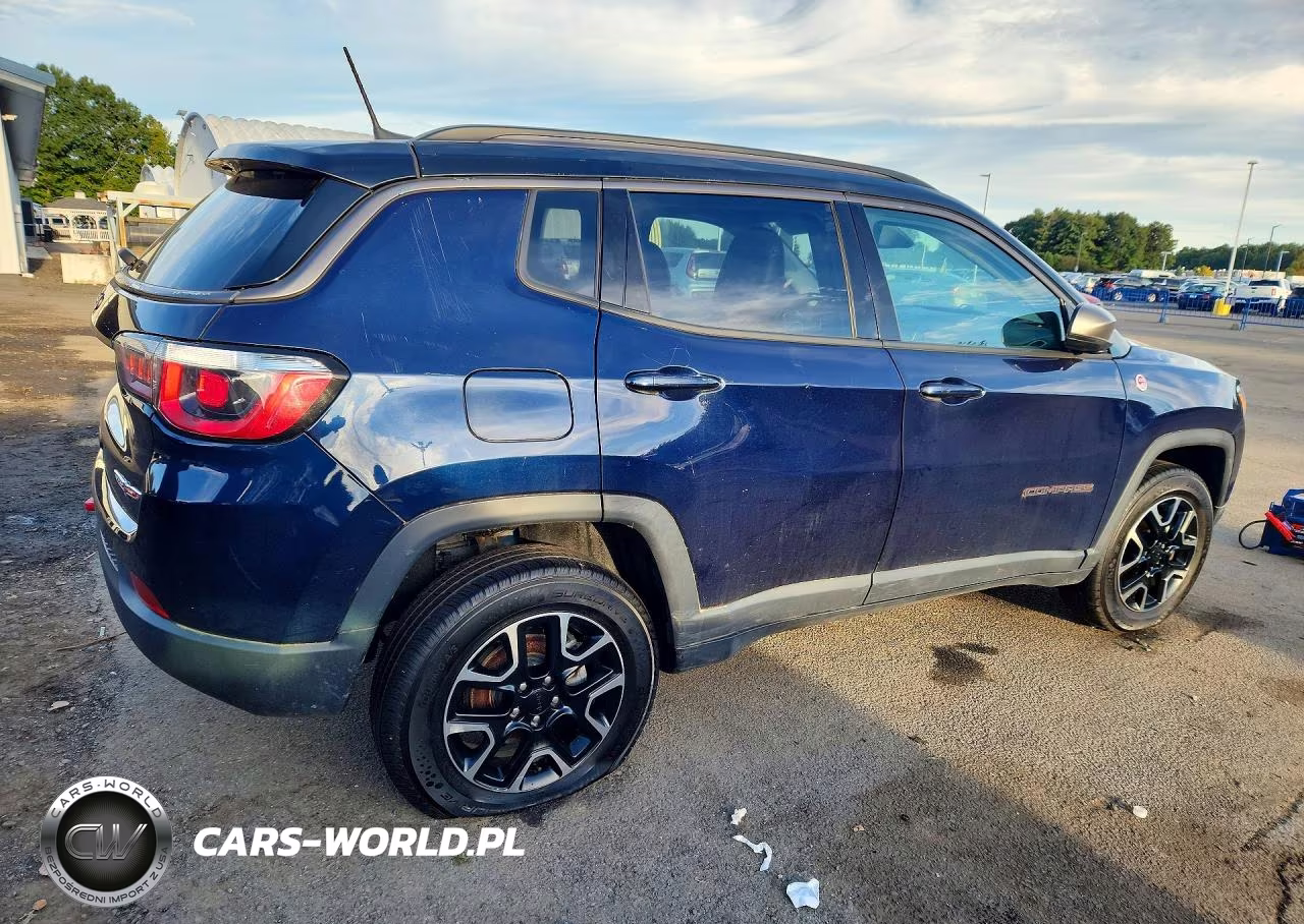 2020 Jeep Compass Trailhawk VIN:3C4NJDDBXLT203314 - 3