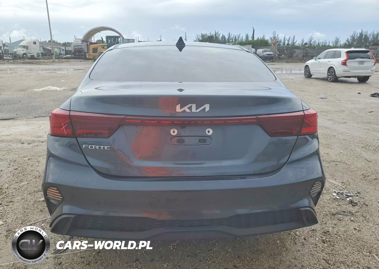 2023 Kia Forte Lxs VIN:3KPF24AD9PE581156 - 6