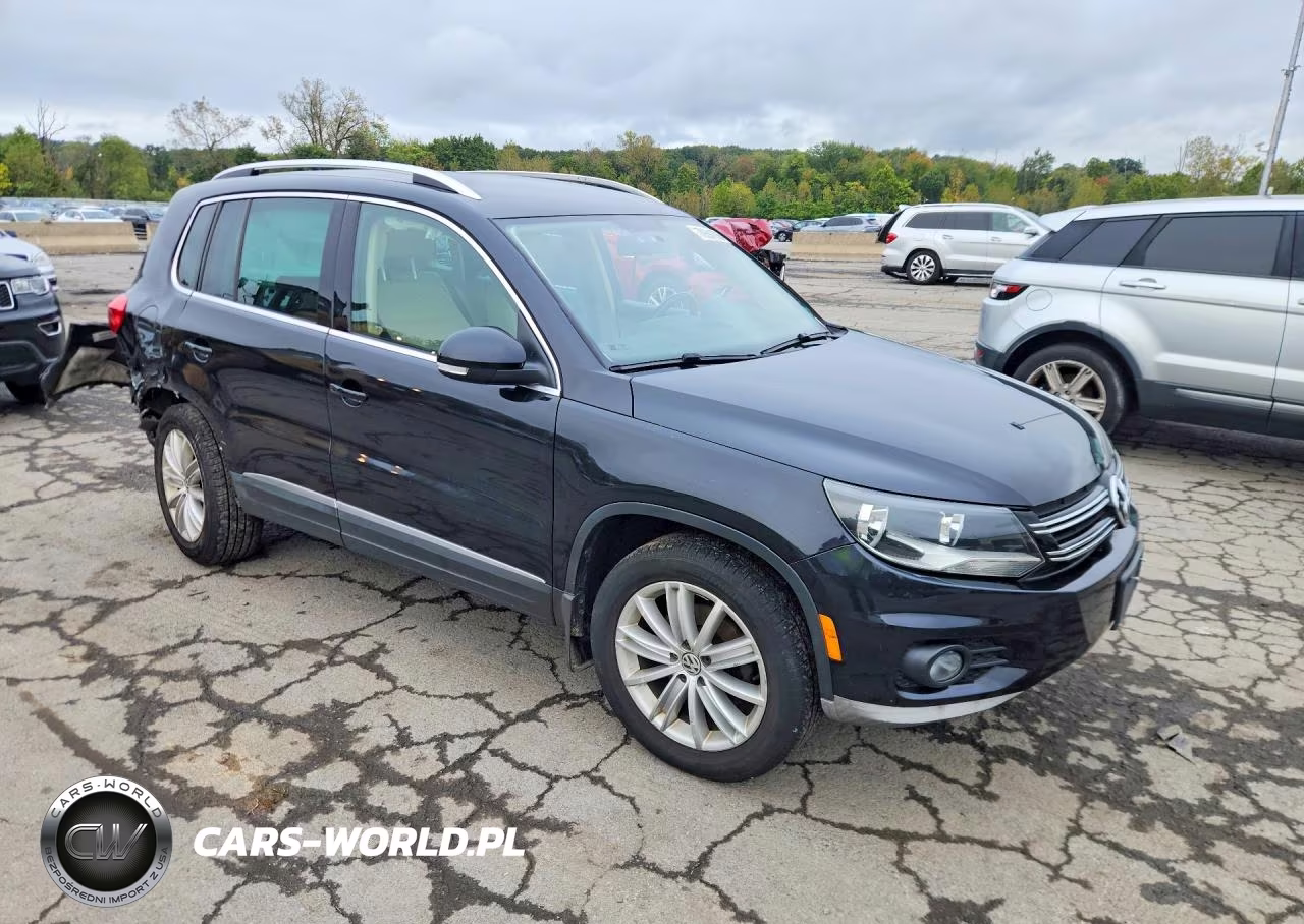 2014 Volkswagen Tiguan S VIN:WVGBV3AXXEW525008 - 4