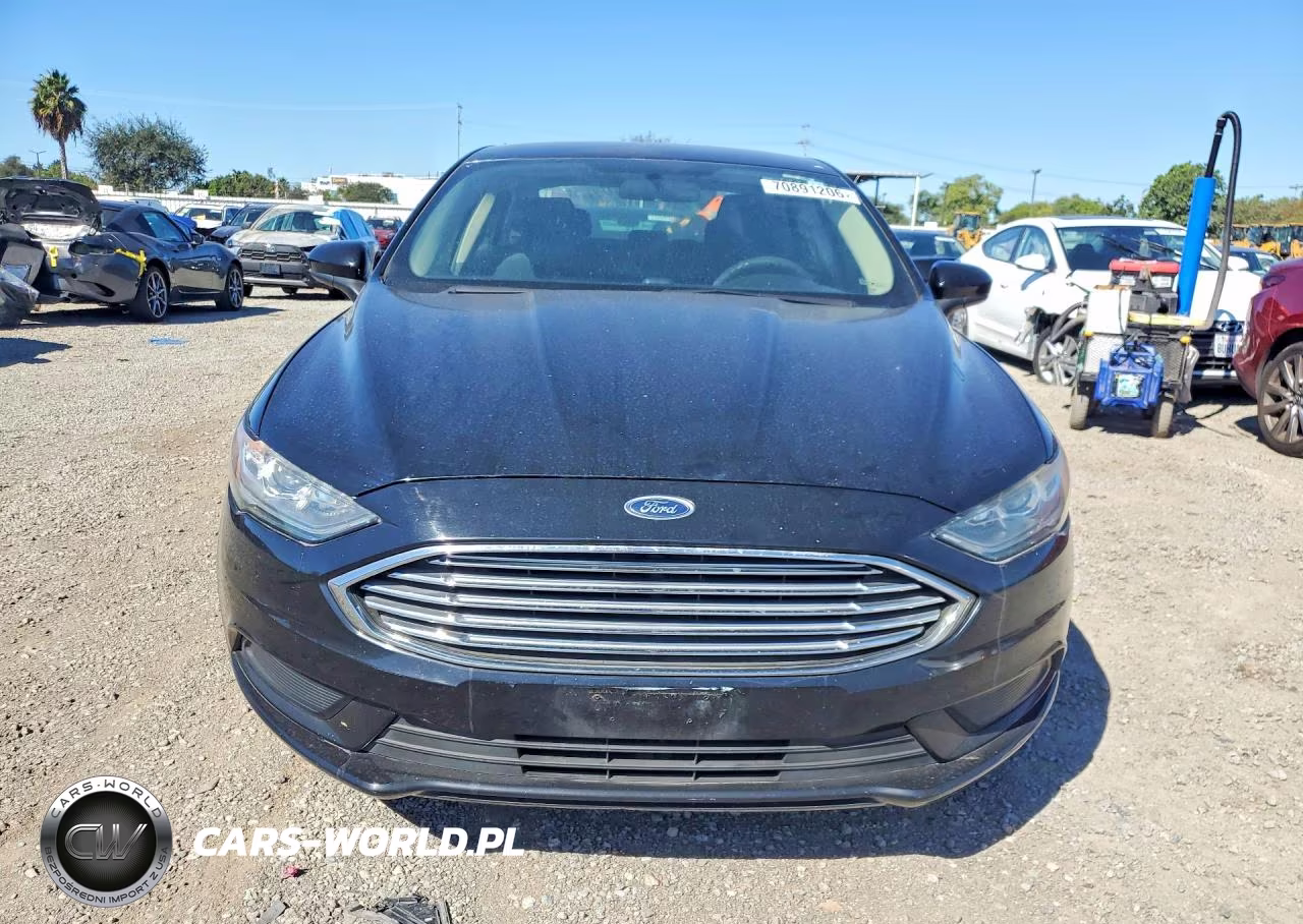 2017 Ford Fusion Se Hybrid VIN:3FA6P0LU1HR358410 - 5