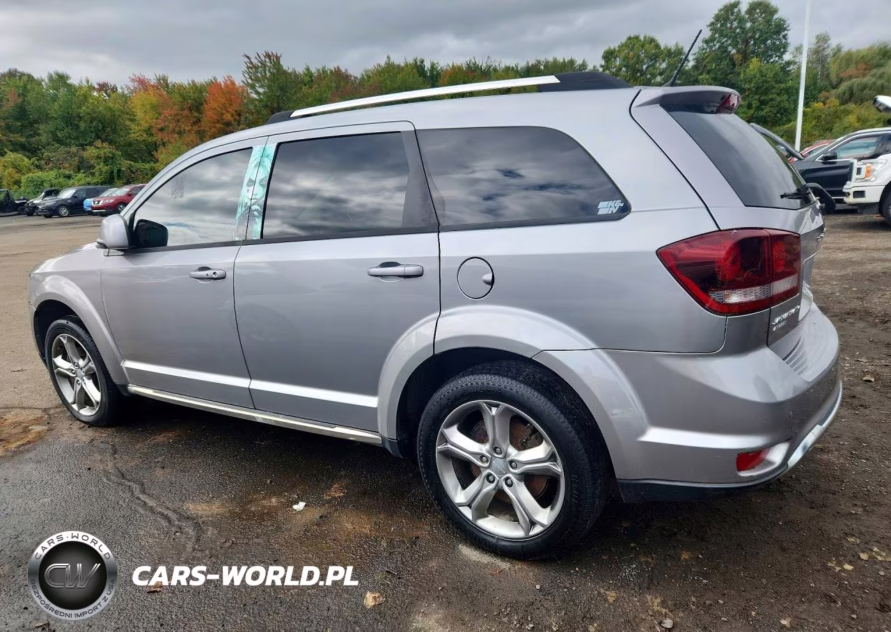 2017 Dodge Journey Crossroad VIN:3C4PDDGG2HT696145 - 2
