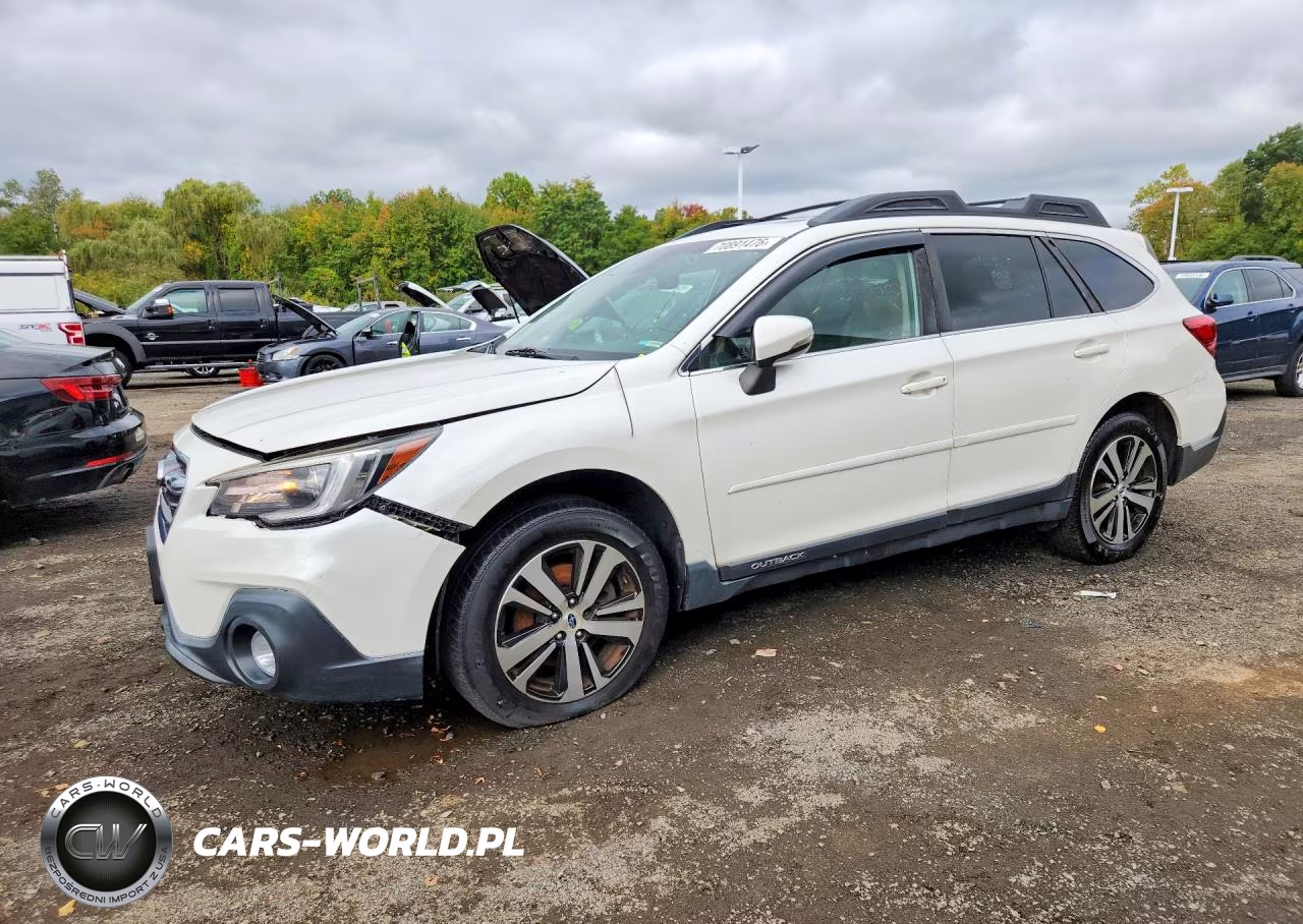 2018 Subaru Outback 3.6R Limited VIN:4S4BSENC6J3344270 - 1