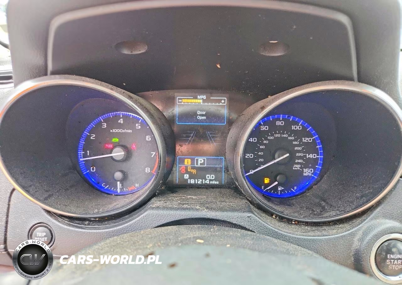 2018 Subaru Outback 3.6R Limited VIN:4S4BSENC6J3344270 - 9