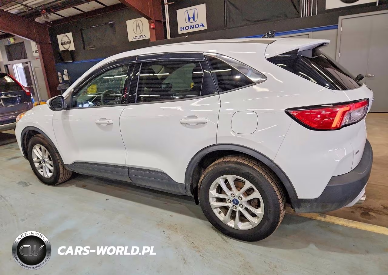 2020 Ford Escape Se VIN:1FMCU9G64LUA64812 - 2
