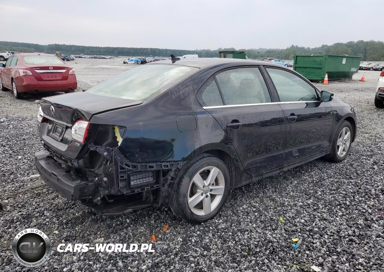 2014 Volkswagen Jetta Tdi VIN:3VW3L7AJ9EM443768 - 3