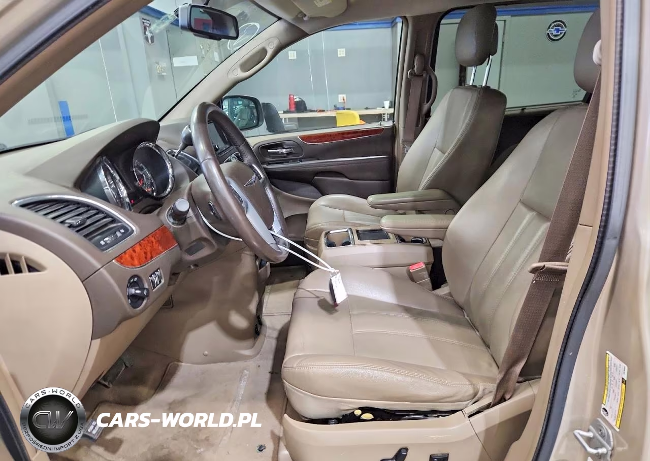 2013 Chrysler Town & Country Touring VIN:2C4RC1BG5DR798005 - 7