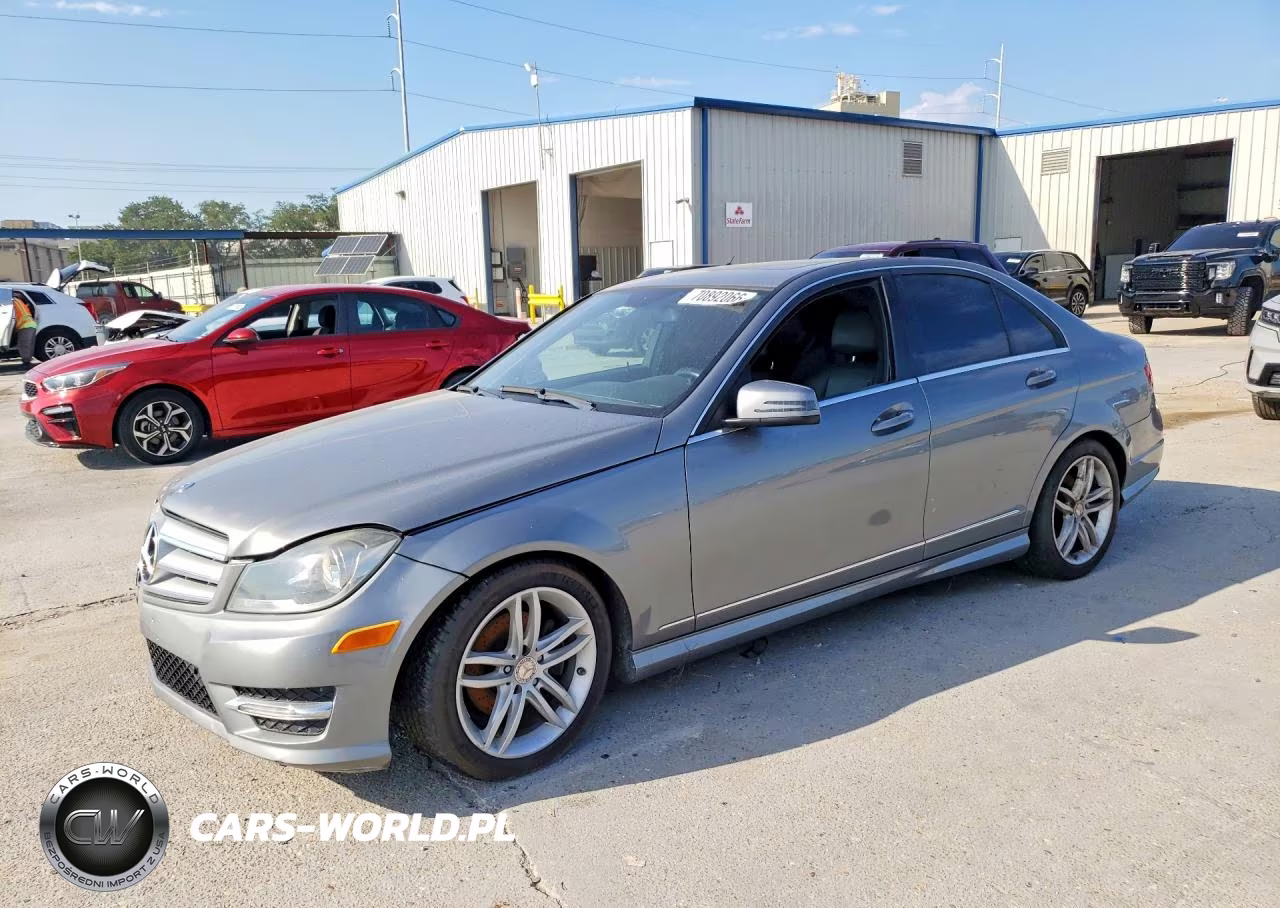 2012 Mercedes-Benz C 250