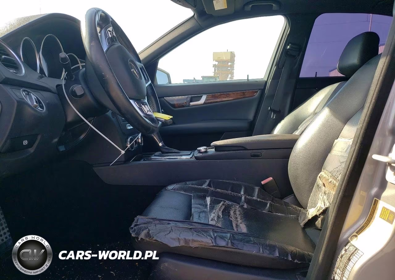 2012 Mercedes-Benz C 250 VIN:WDDGF4HB9CA621977 - 7