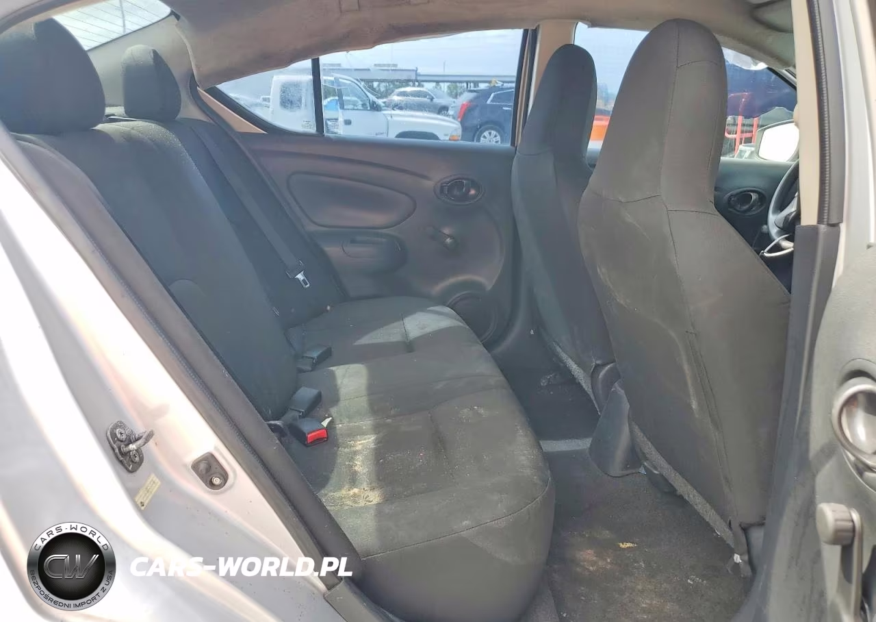2016 Nissan Versa 1.6 S VIN:3N1CN7AP5GL835790 - 10