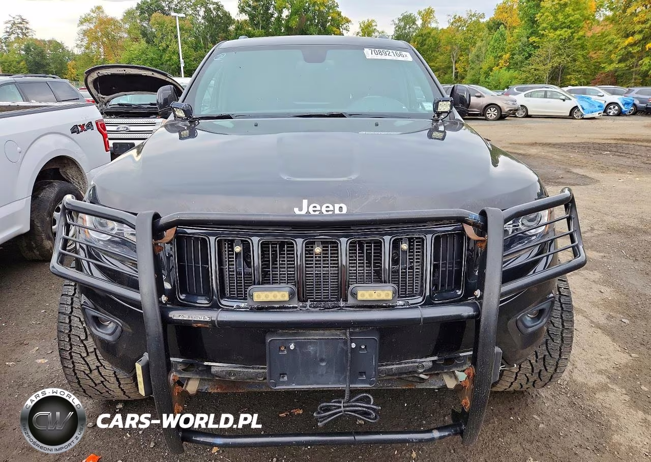 2014 Jeep Grand Cherokee Laredo VIN:1C4RJFAGXEC269390 - 5
