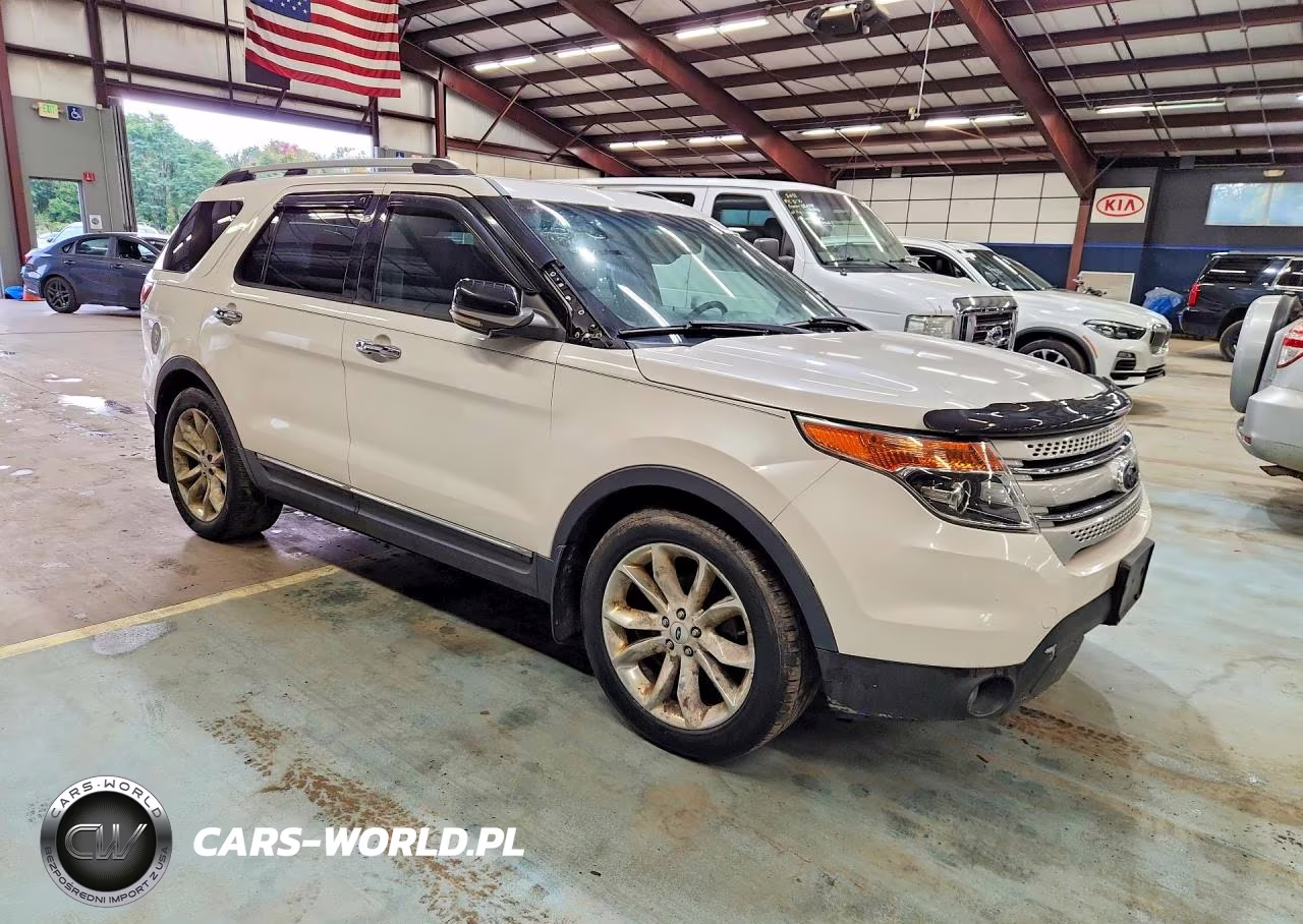 2013 Ford Explorer Xlt VIN:1FM5K8D80DGA40621 - 4