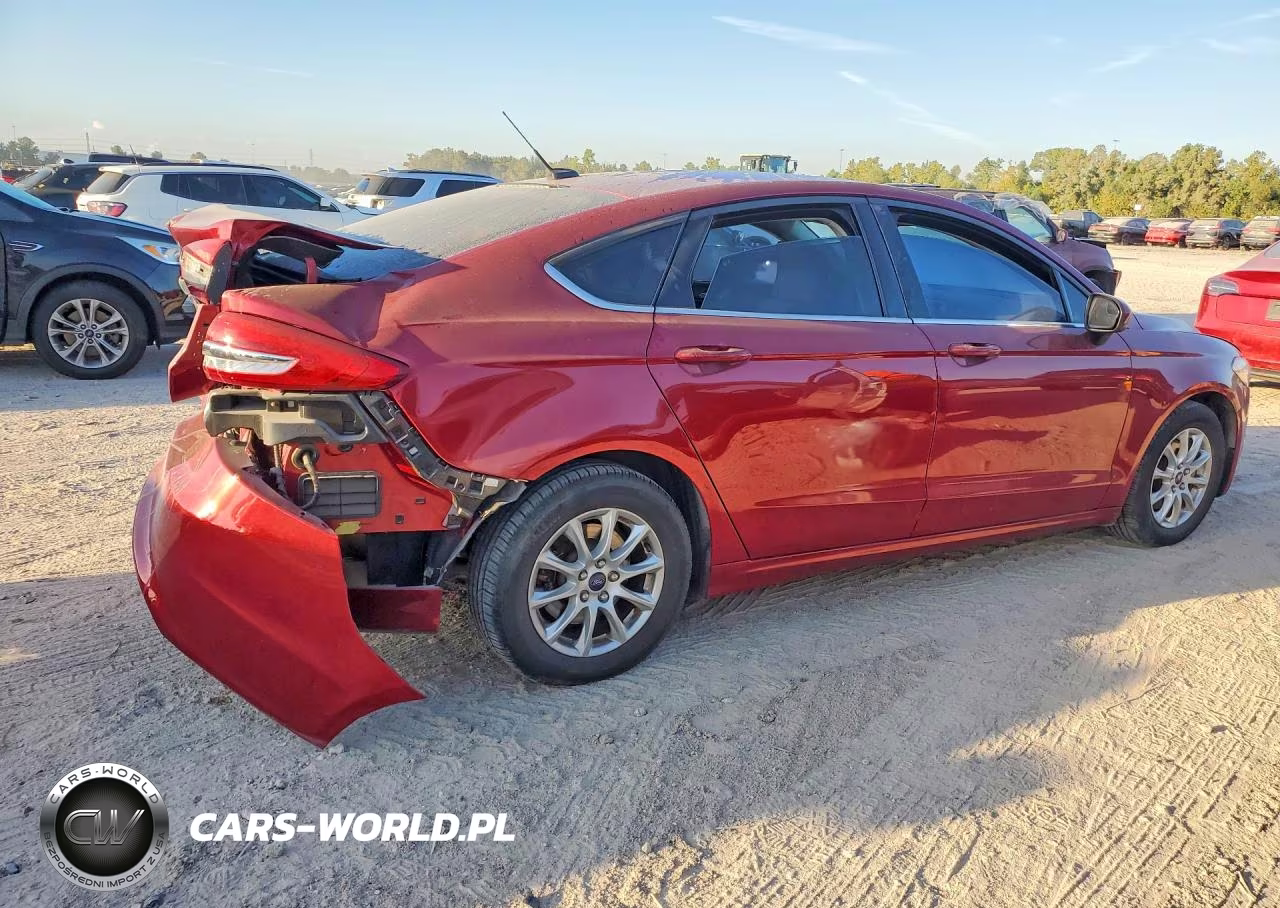 2017 Ford Fusion S VIN:3FA6P0G77HR397233 - 3