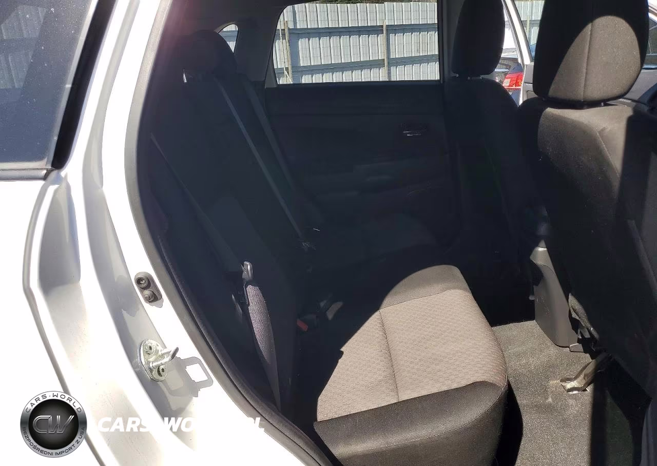 2019 Mitsubishi Outlander Sport Es VIN:JA4AP3AU1KU010321 - 11