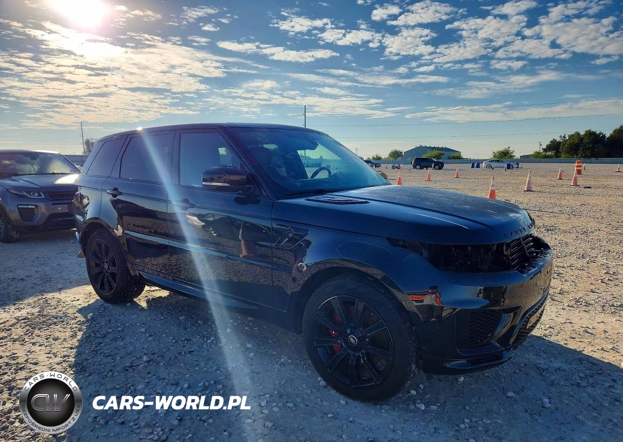 2018 Land Rover Range Rover Sport Supercharged Dynamic VIN:SALWR2RE2JA184565 - 4