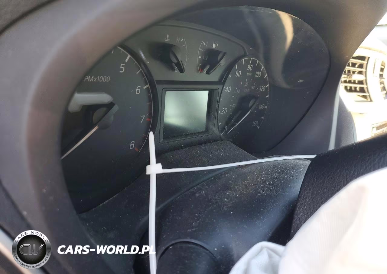 2016 Nissan Sentra S VIN:3N1AB7AP9GY290633 - 9