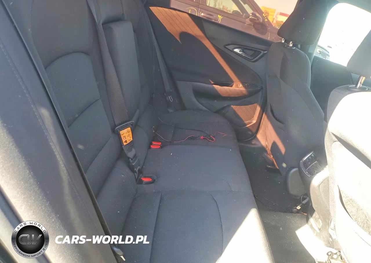 2017 Chevrolet Malibu Lt VIN:1G1ZE5ST6HF286029 - 10