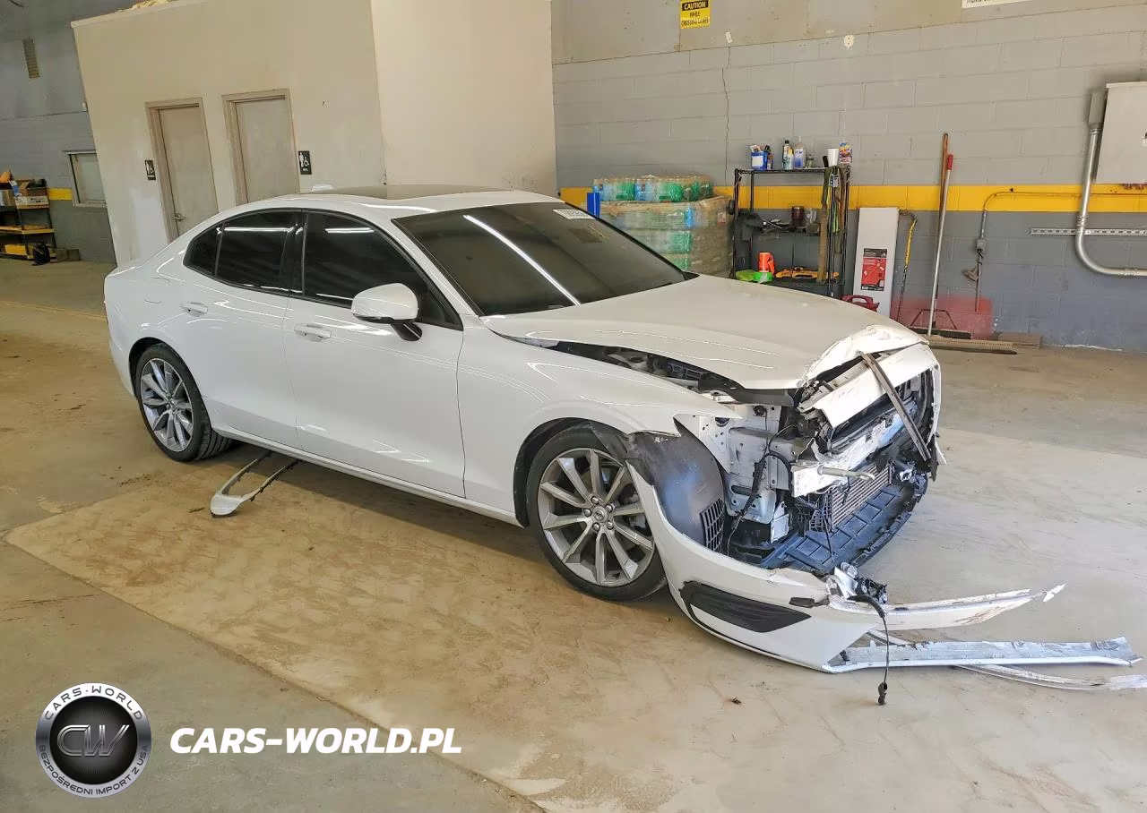 2020 Volvo S60 T5 Momentum VIN:7JR102FK3LG045679 - 4