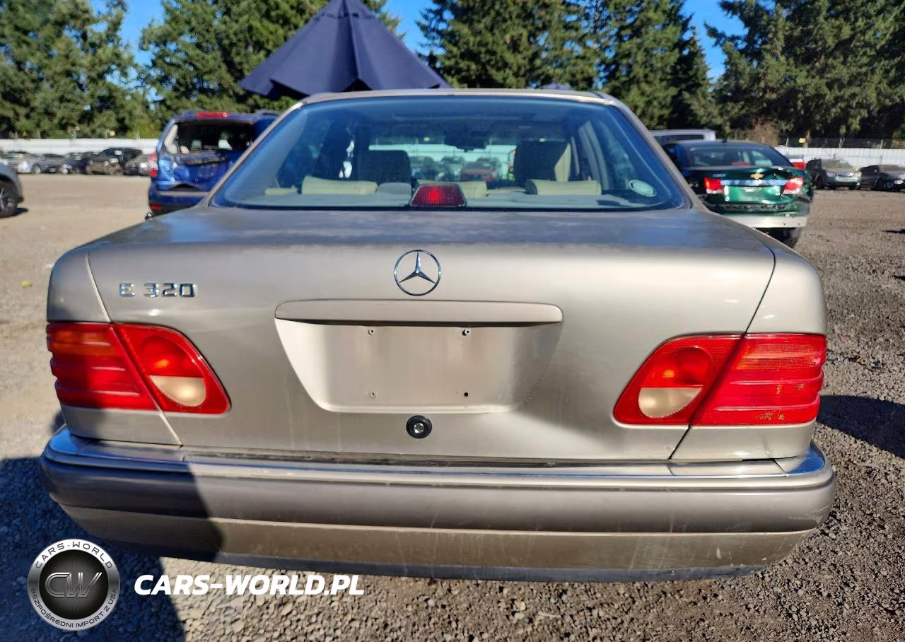 1996 Mercedes-Benz E 320 VIN:WDBJF55F0TJ023370 - 6