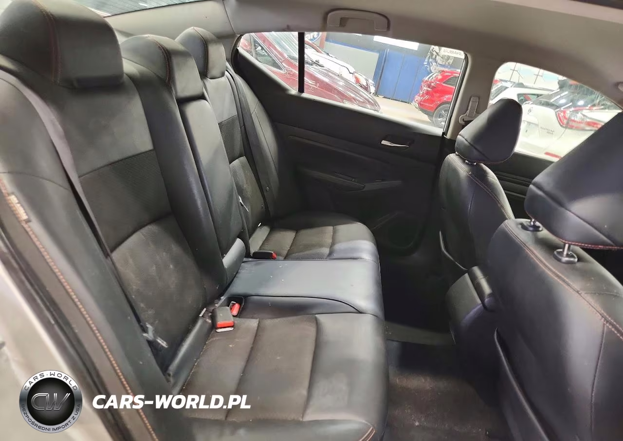 2020 Nissan Altima Sr VIN:1N4BL4CVXLC175556 - 10