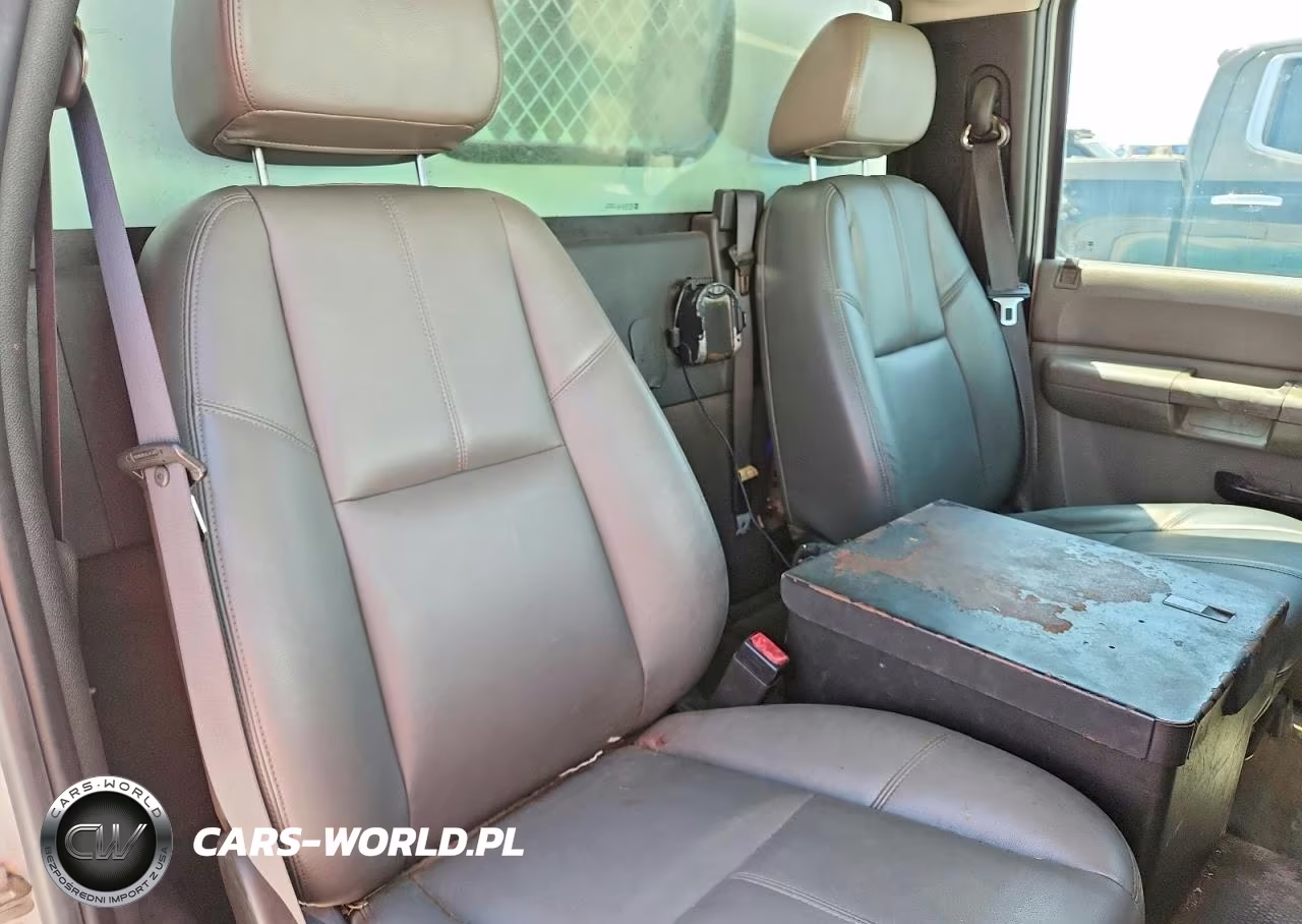 2008 Chevrolet Silverado C1500 VIN:1GCEC14X18Z146196 - 10