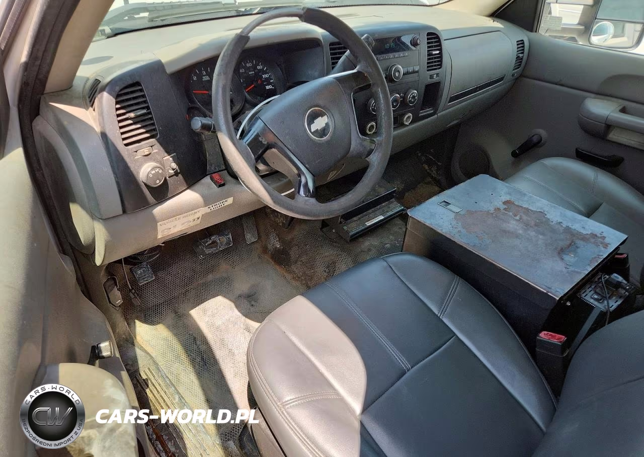 2008 Chevrolet Silverado C1500 VIN:1GCEC14X18Z146196 - 8