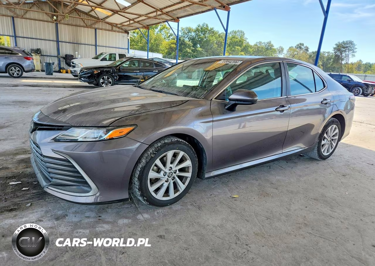 2022 Toyota Camry Le VIN:4T1C11AK7NU676425 - 1