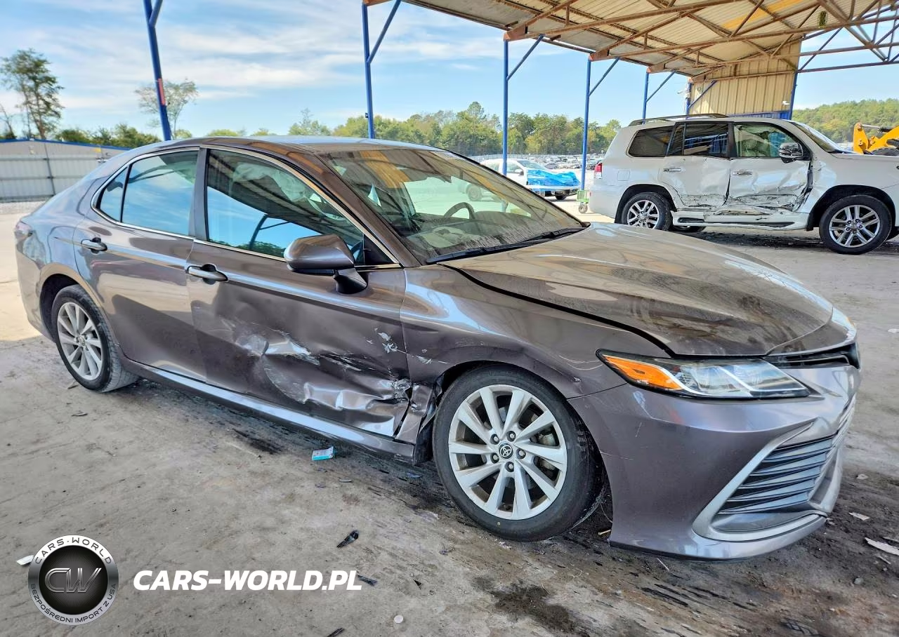 2022 Toyota Camry Le VIN:4T1C11AK7NU676425 - 4