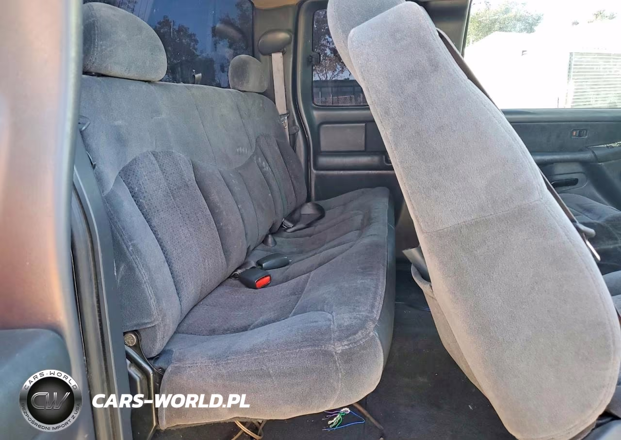 2002 Chevrolet Silverado C1500 VIN:2GCEC19V821190039 - 10
