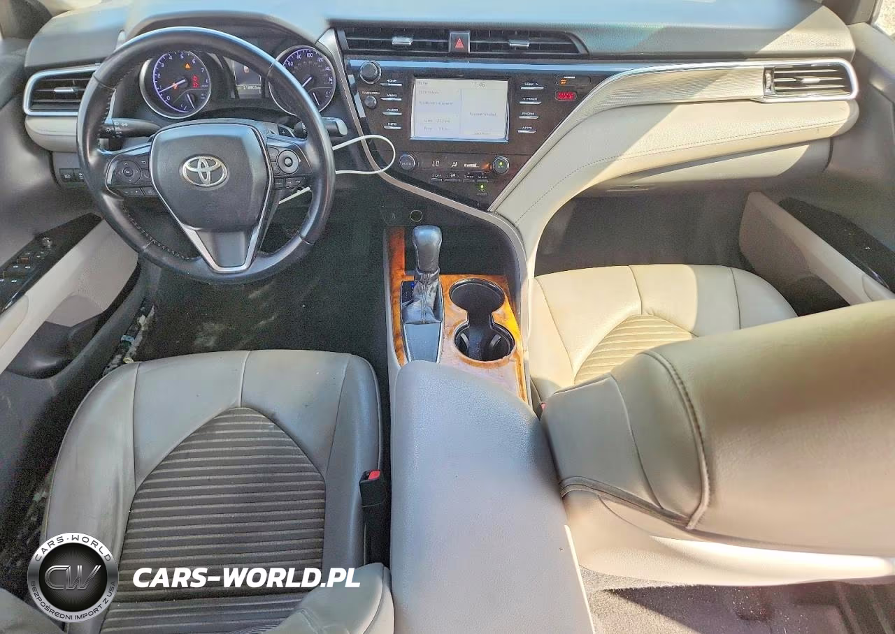 2018 Toyota Camry Se VIN:4T1B11HKXJU596323 - 8