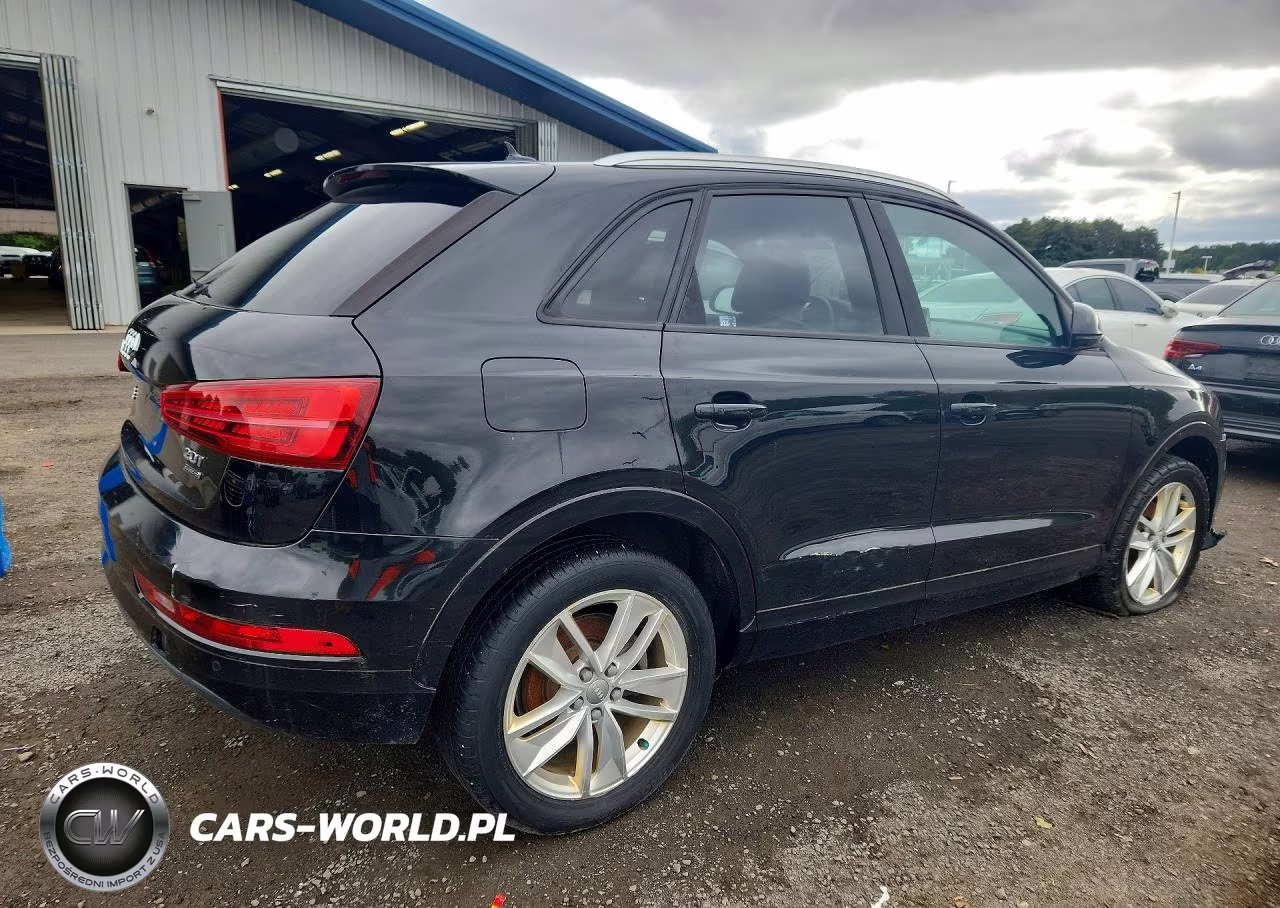 2017 Audi Q3 Premium VIN:WA1ECCFS0HR003960 - 3
