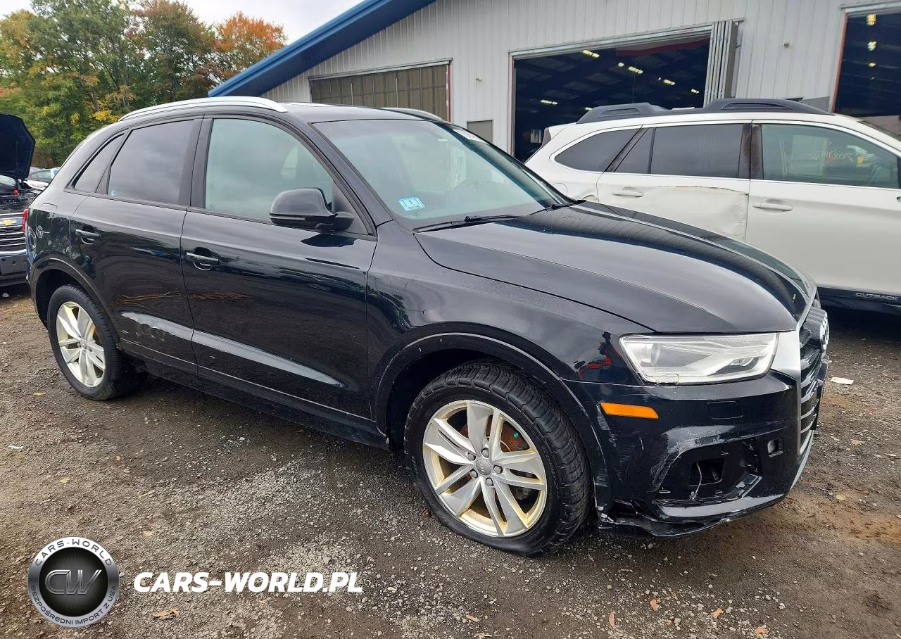 2017 Audi Q3 Premium VIN:WA1ECCFS0HR003960 - 4