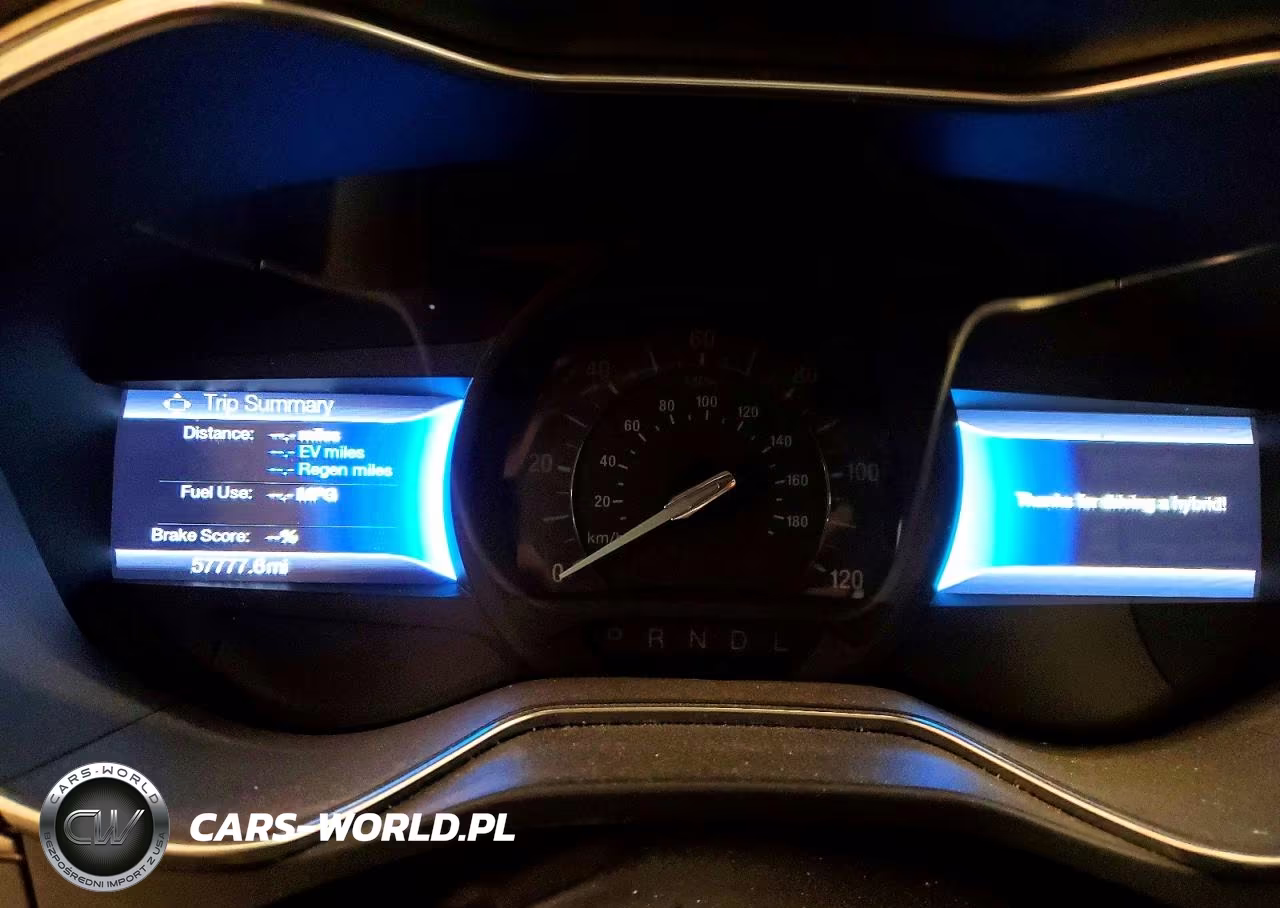 2018 Ford Fusion S Hybrid VIN:3FA6P0UU5JR122721 - 9