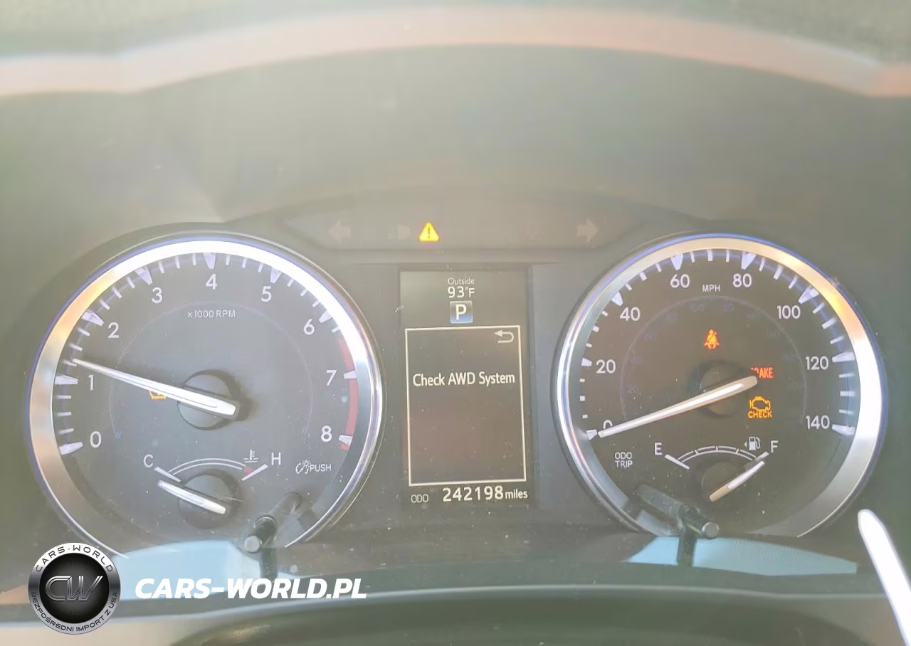 2014 Toyota Highlander Xle VIN:5TDJKRFH8ES031369 - 9