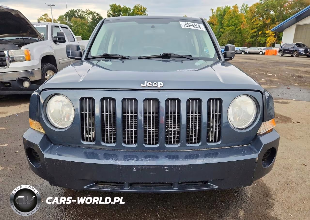 2008 Jeep Patriot Sport VIN:1J8FT28WX8D721848 - 5