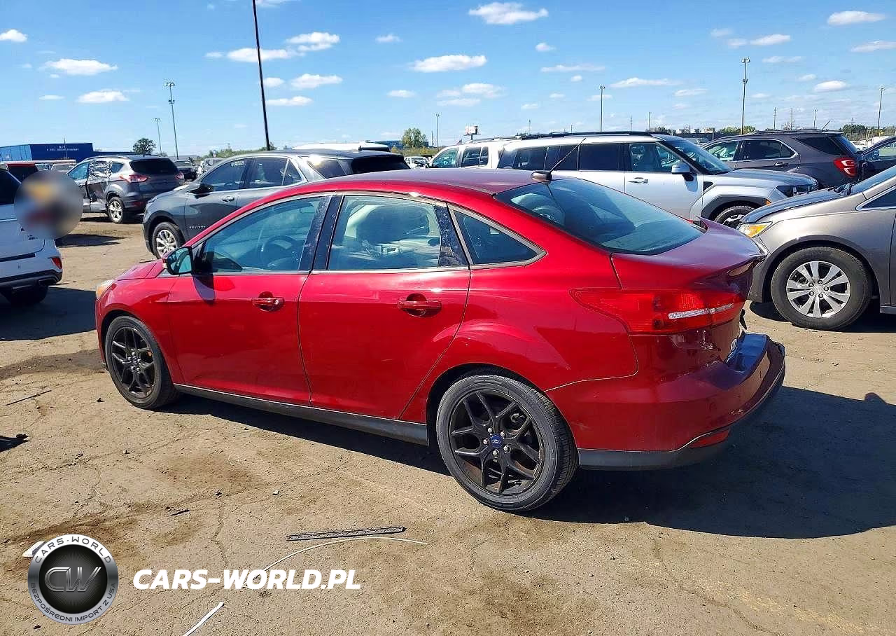 2016 Ford Focus Se VIN:1FADP3F2XGL233857 - 2