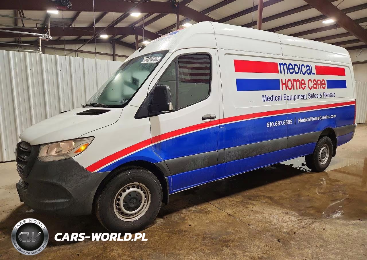 2023 Mercedes Benz Sprinter 2500 Delivery Van