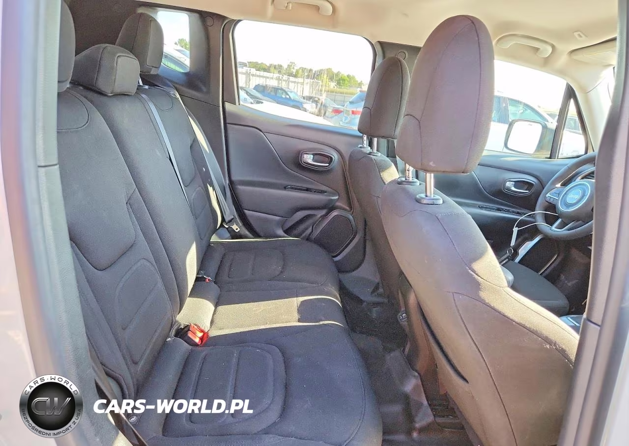 2022 Jeep Renegade Latitude VIN:ZACNJDB11NPN78994 - 10