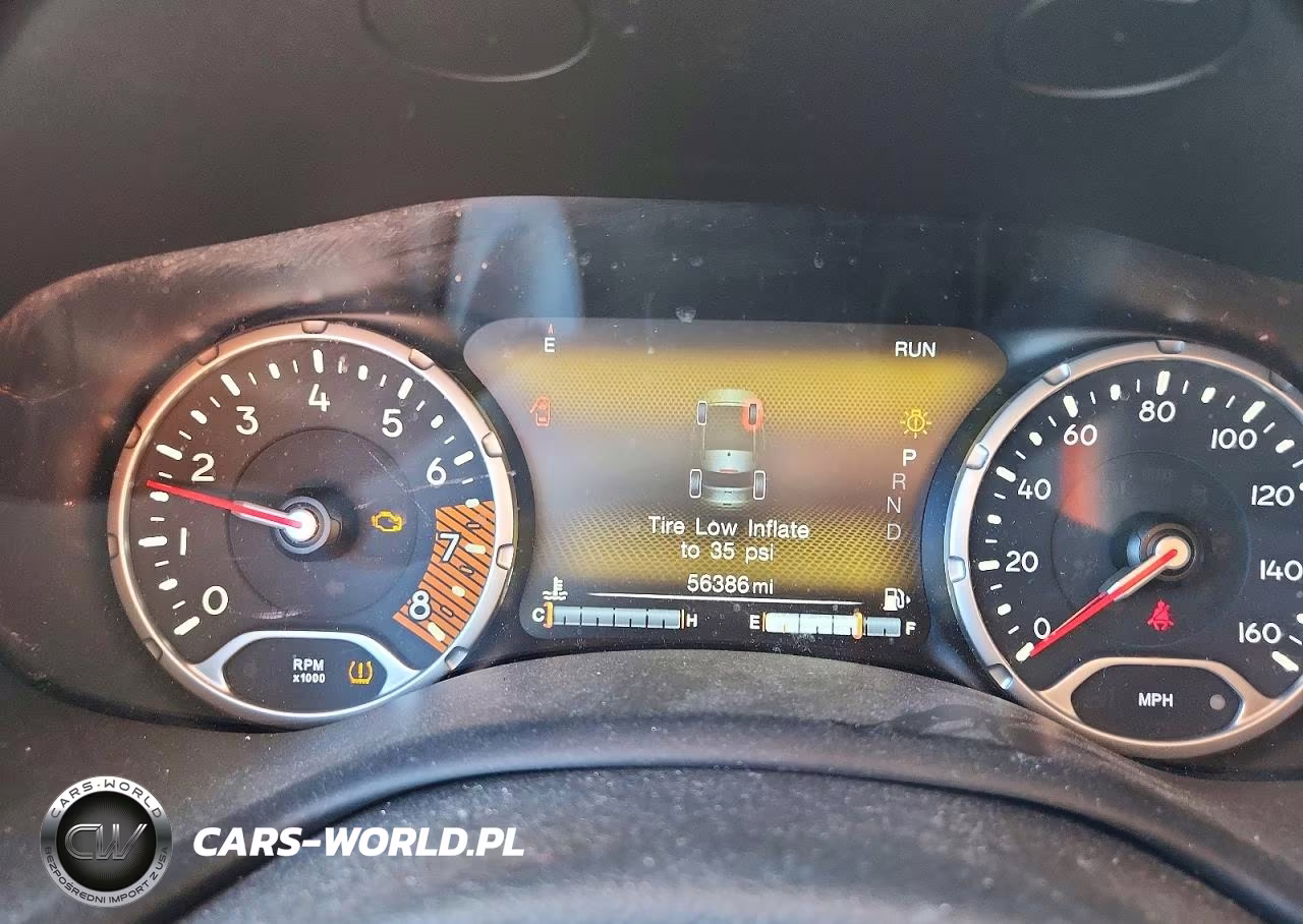 2022 Jeep Renegade Latitude VIN:ZACNJDB11NPN78994 - 9