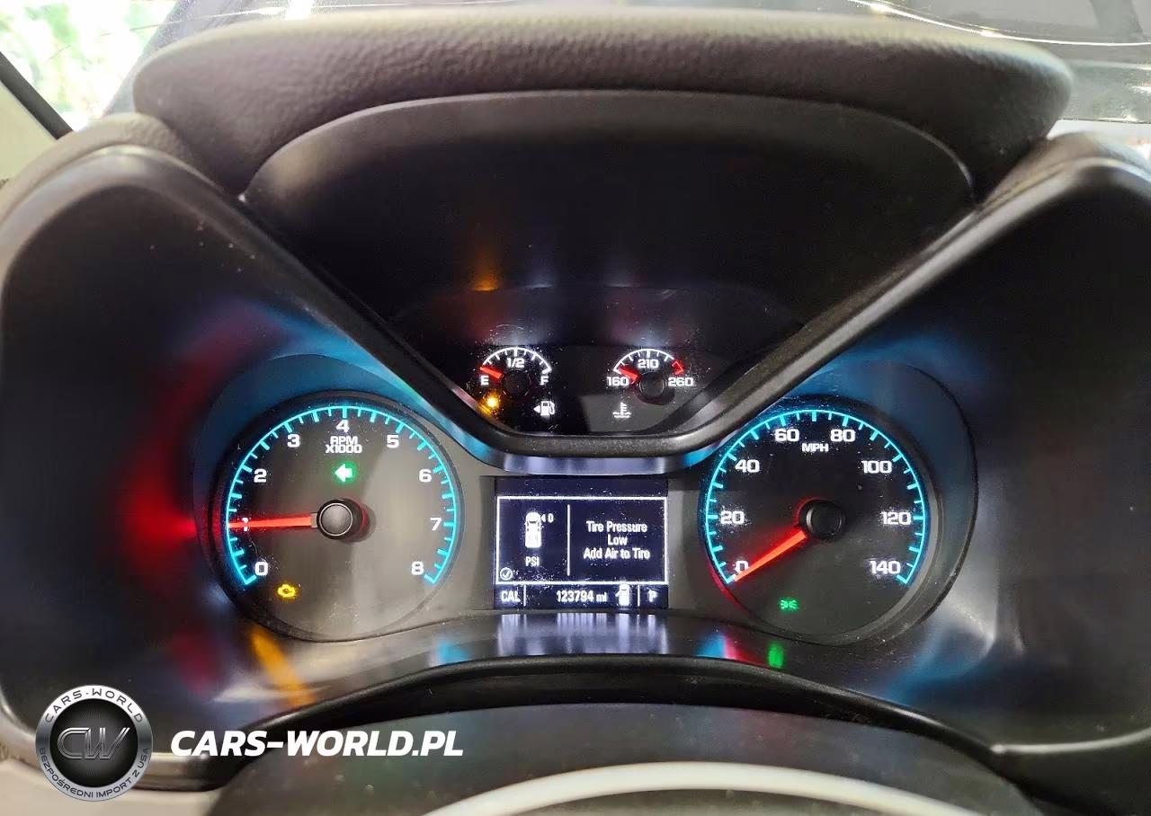 2020 Chev Colorado VIN:1GCGTBEN3L1140564 - 9
