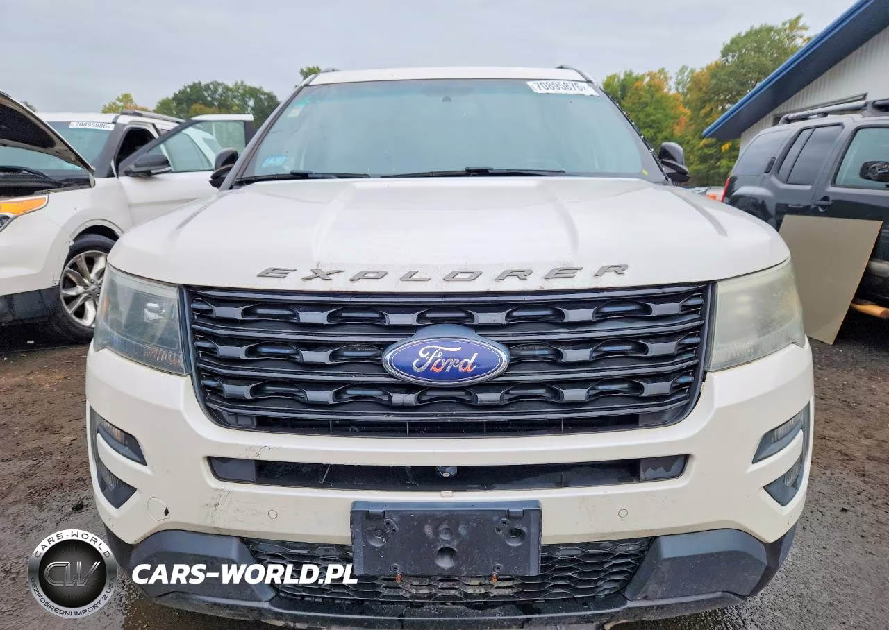 2016 Ford Explorer Sport VIN:1FM5K8GT0GGA48724 - 5