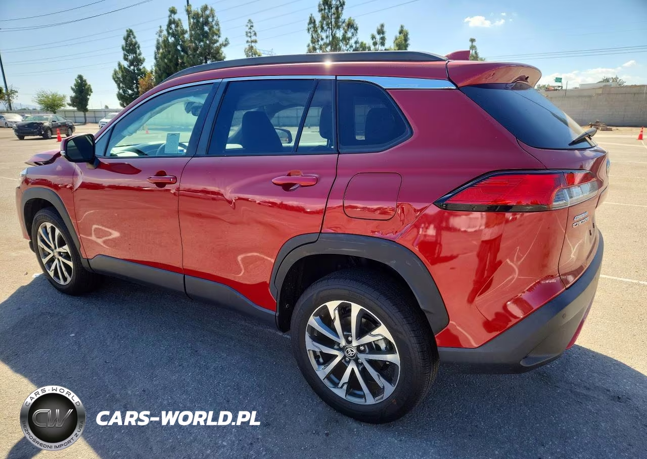 2023 Toyota Corolla Cross Xle VIN:7MUDAAAG0PV065251 - 2