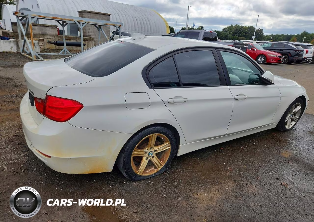 2013 BMW 320 I xDrive VIN:WBA3C3C55DF979561 - 3