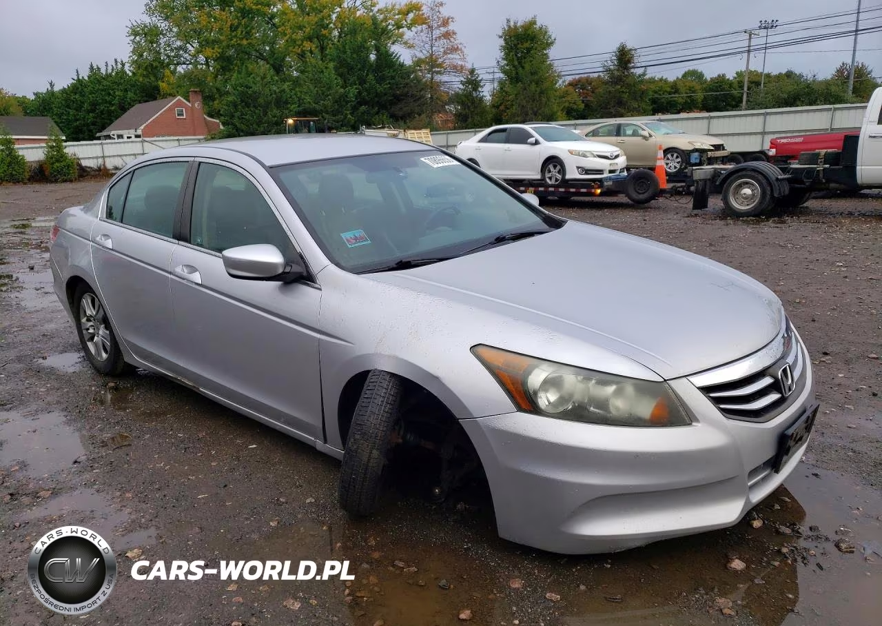 2011 Honda Accord Se VIN:1HGCP2F62BA058237 - 4