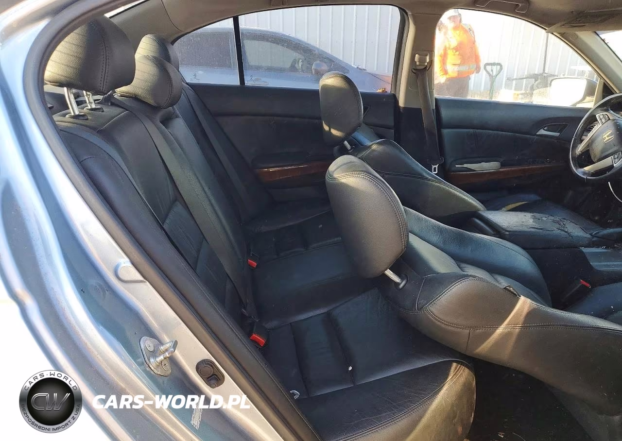 2011 Honda Accord Exl VIN:1HGCP2F83BA143413 - 10