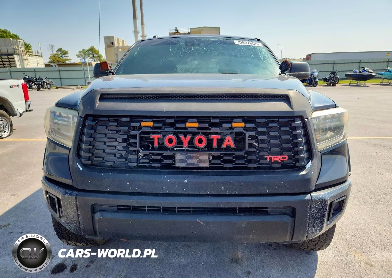 2018 Toyota Tundra Crewmax Sr5 VIN:5TFDY5F19JX687575 - 5